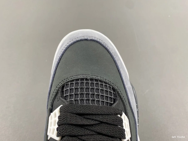 1st Kicks FQ8138-002 Fear 4 Air Jordan 0825